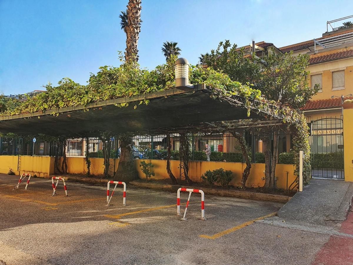 Ligure Residence Borgio Verezzi Eksteriør billede
